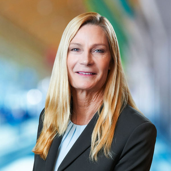 Victoria Davidson – Senior HR Consultant